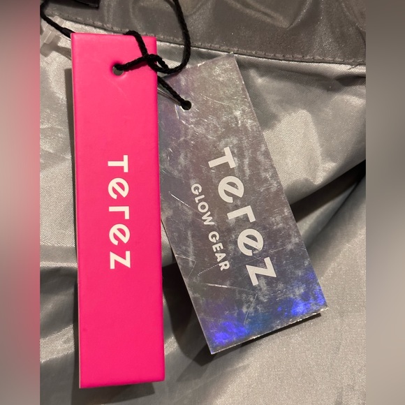 Terez Glow Gear all over Reflective Jacket - Picture 8 of 9